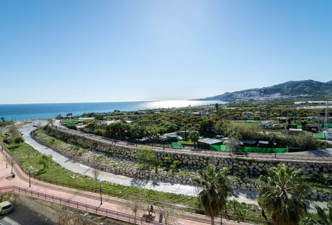 Apartamento En El Mirador De Нерха Экстерьер фото